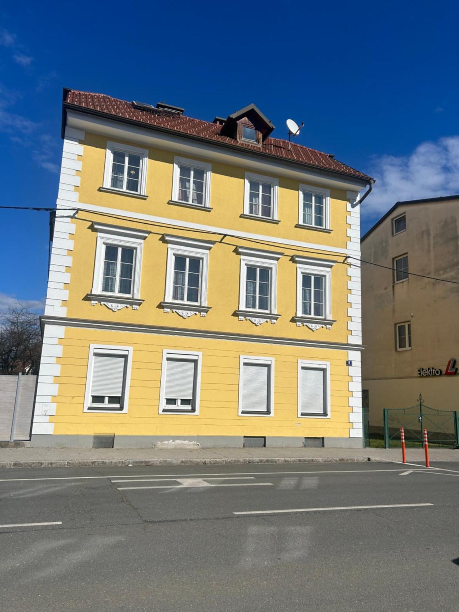 Grosse Ferienwohnung Klagenfurt am Woerthersee Exterior photo